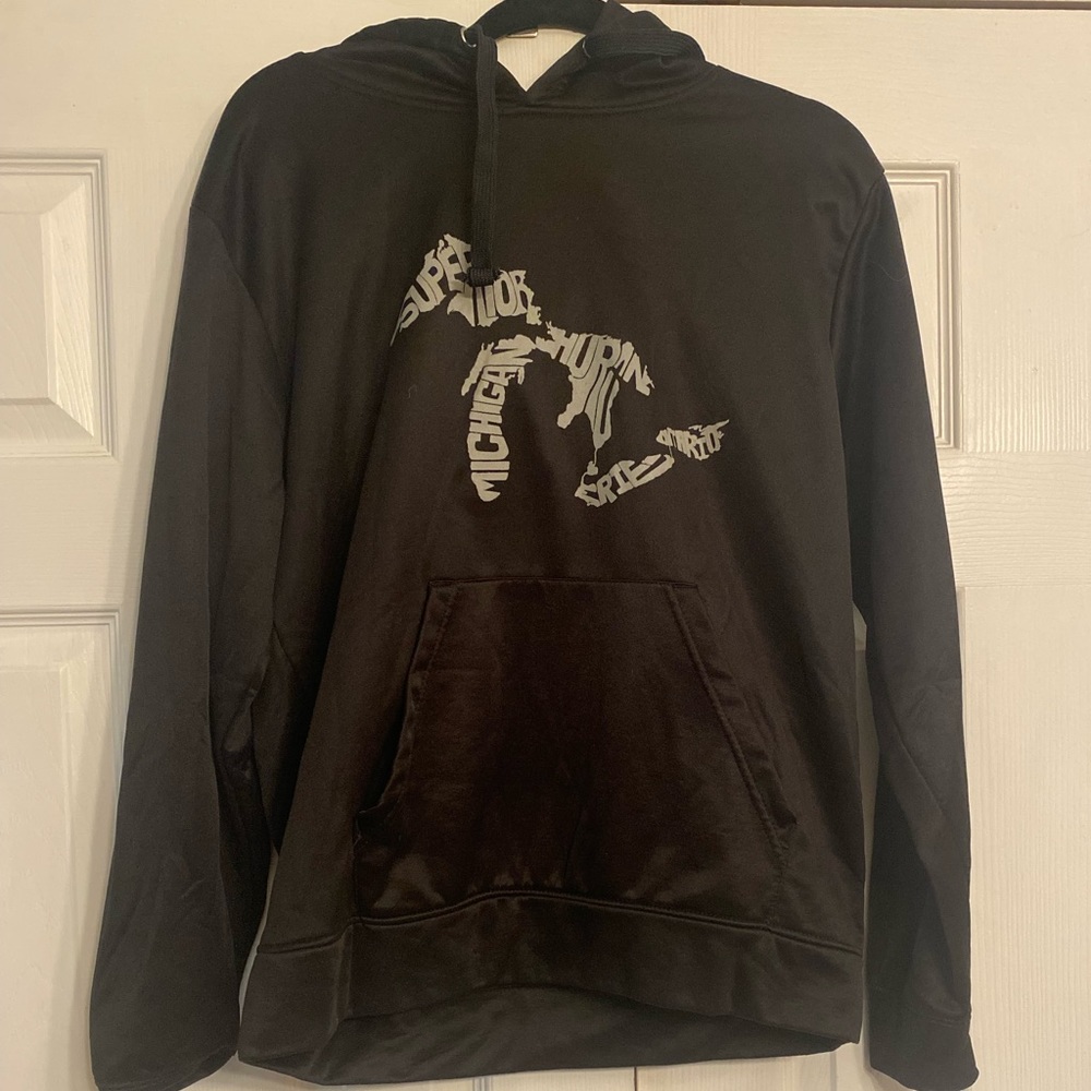 Momentum sweatshirt. Size Medium.